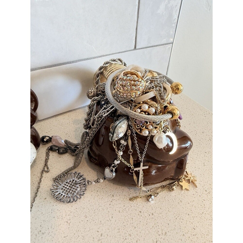 Vintage Mystery Jewelry Jar In VTG Teddy Bear Jar Mixed Metal Gold Silver Pearl - Picture 5 of 7